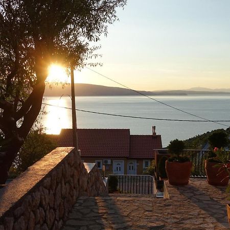 Appartement Apartmens Mendula à Senj  Extérieur photo
