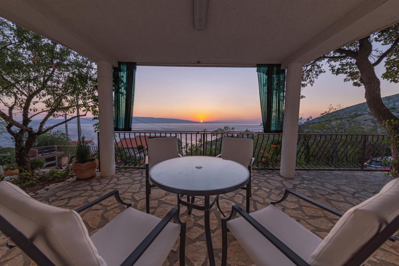 Appartement Apartmens Mendula à Senj  Extérieur photo