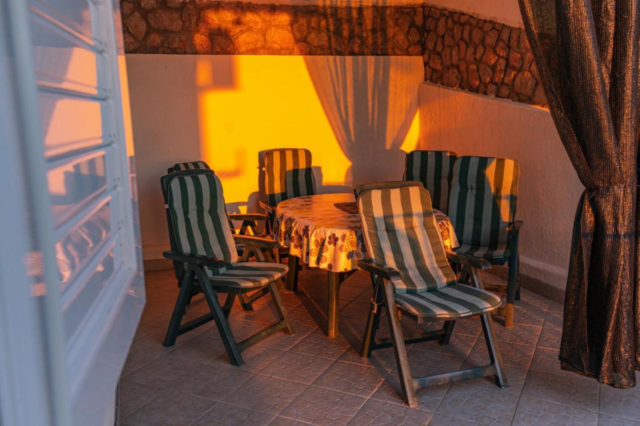 Appartement Apartmens Mendula à Senj  Extérieur photo